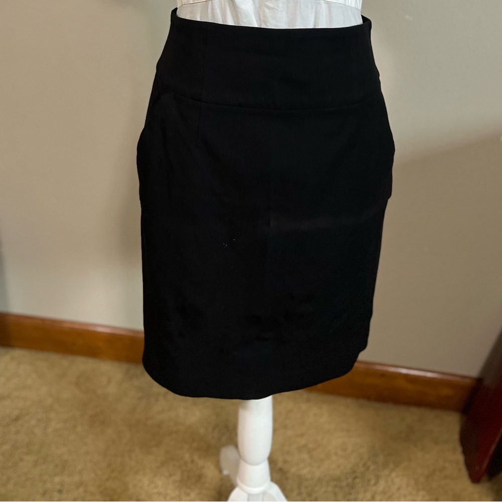 Banana republic Black Pencil skirt size 6